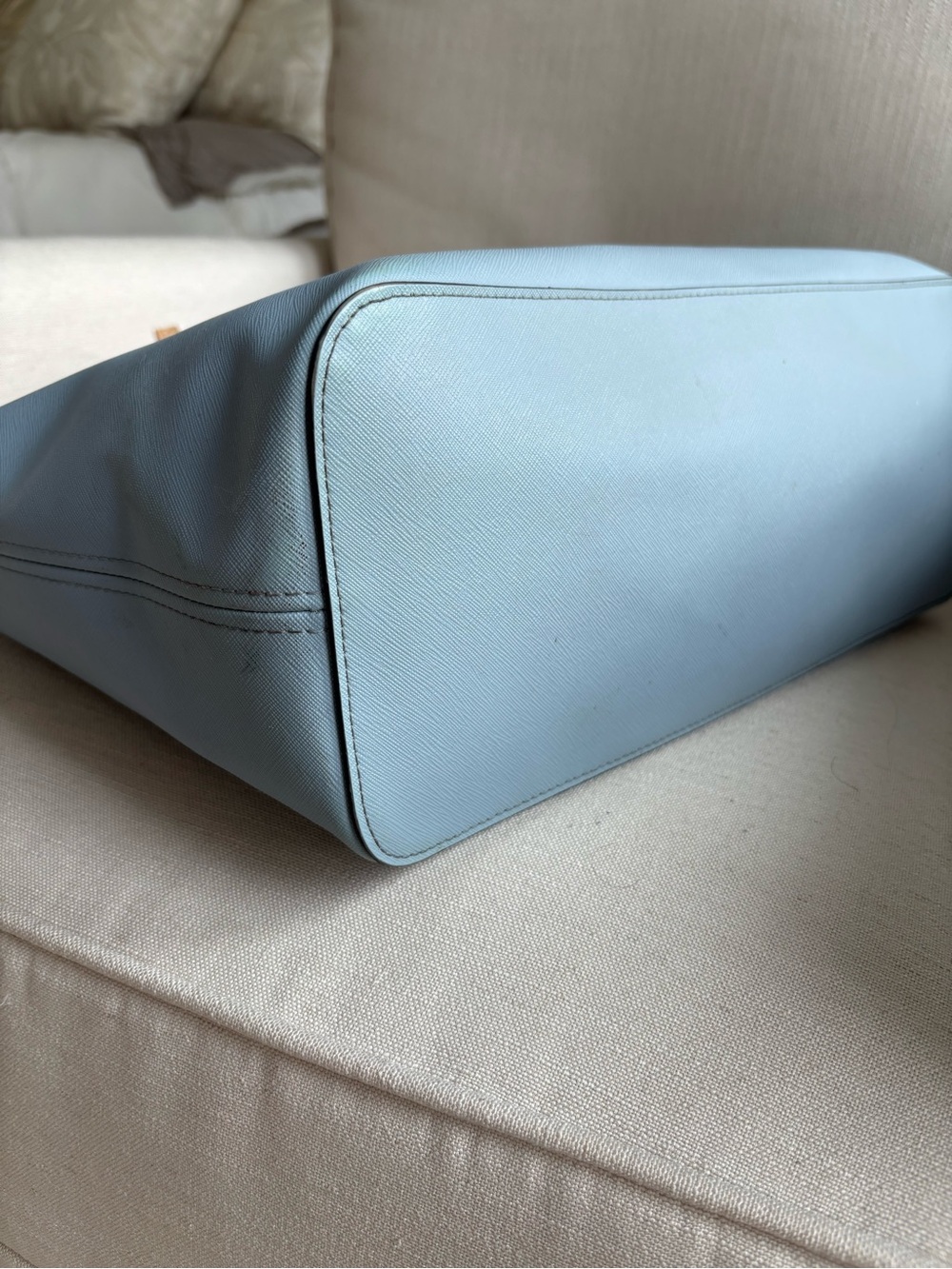 Michael Kors Light Blue Tote with Tan Straps - Picture 5 of 9